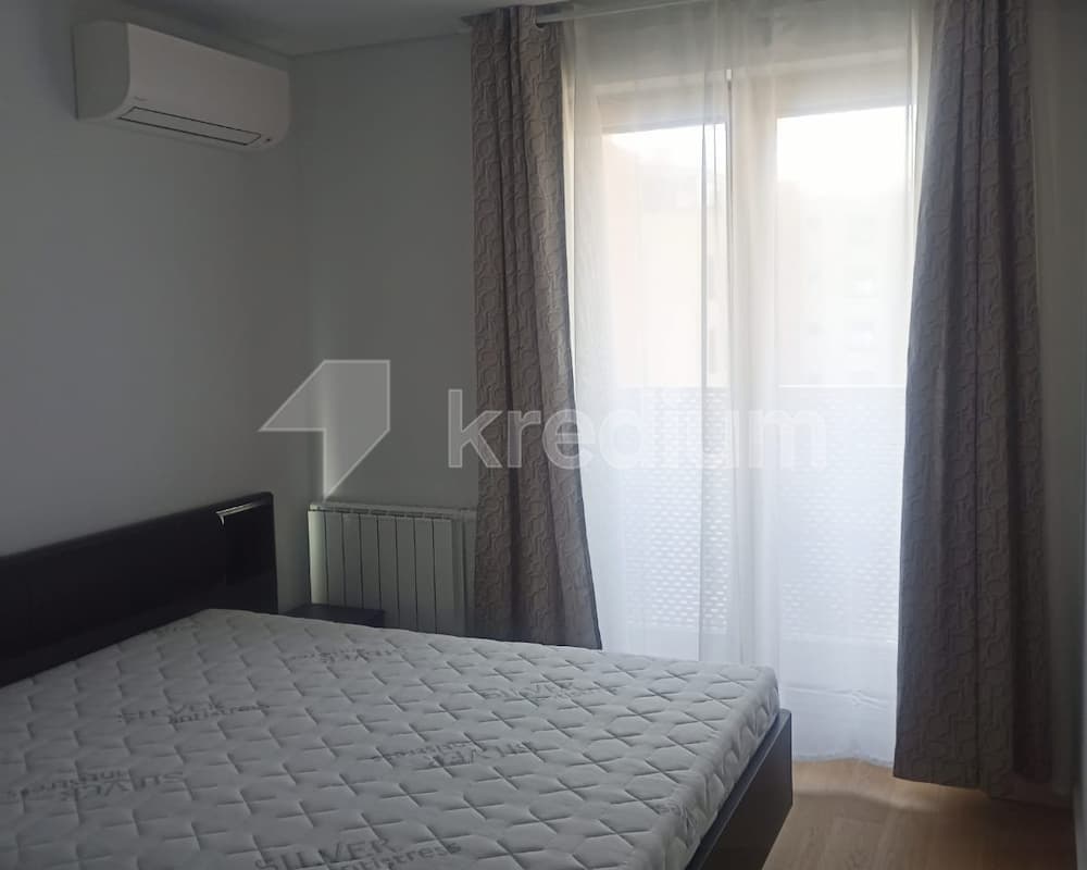 Kennedy Residence - 01 - Novi Beograd